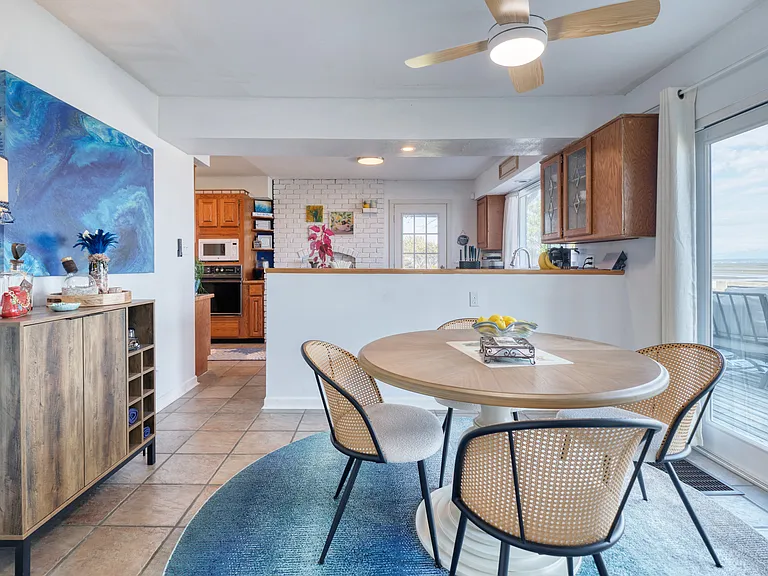 43 Bay View Dr — Photo 9