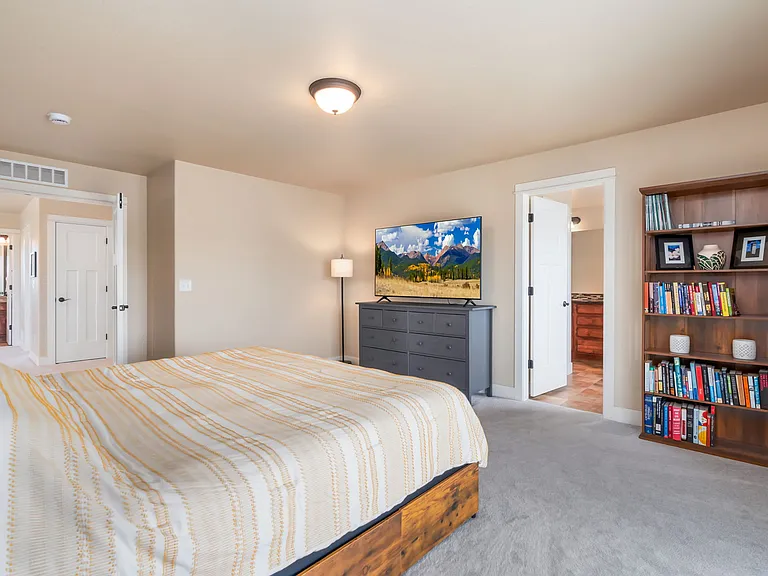 3311 Oberon Dr — Photo 20
