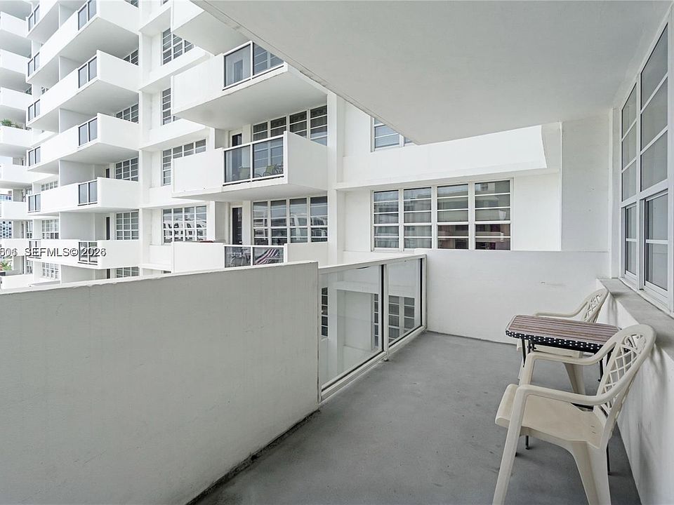 1st image of 100 Lincoln Rd #818