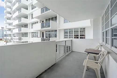 100 Lincoln Rd #818 Photo 1