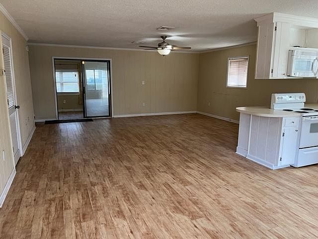 Dining/ Great Room