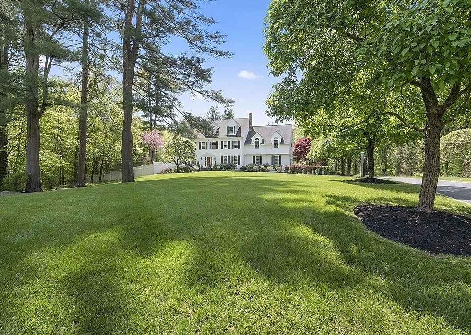 1st image of 27 Bogastow Cir