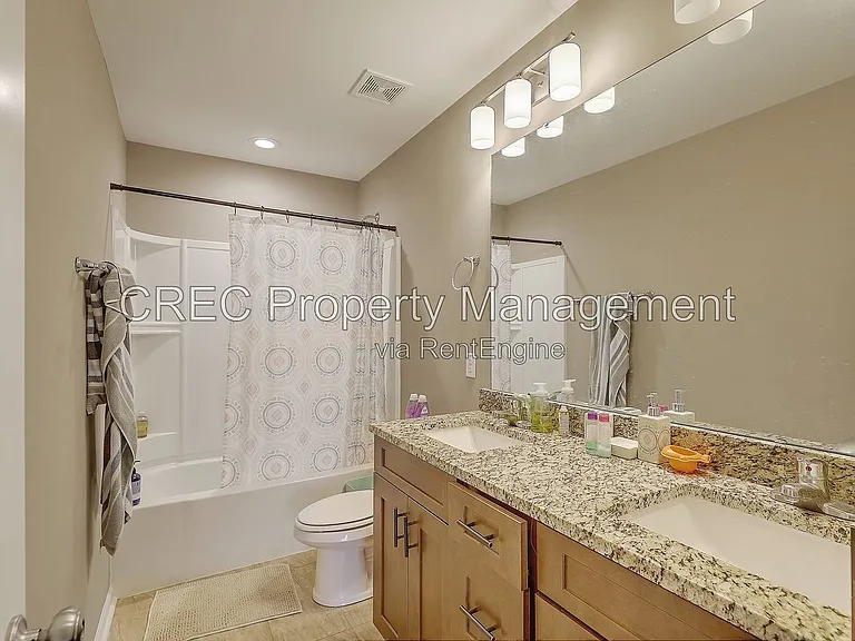 1157 Leary St — Photo 24