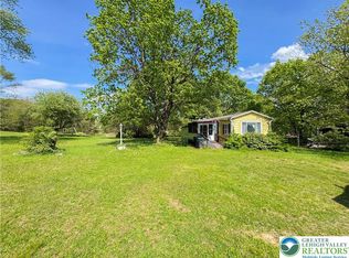 279 E Lizard Creek Rd, Lehighton, PA 18235