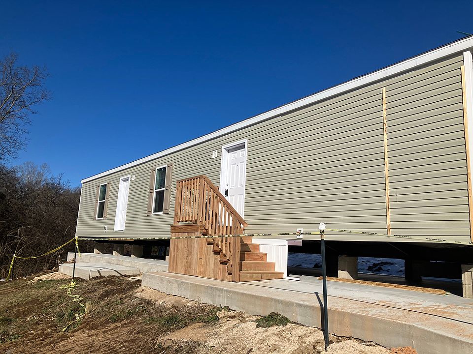 2nd image of 6467 Tulip Hill Dr