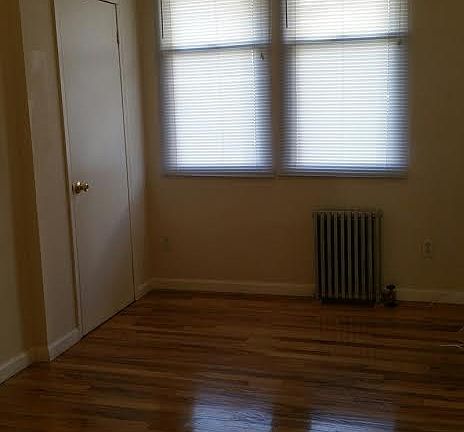 3rd image of 1724 8th Ave APT 3R