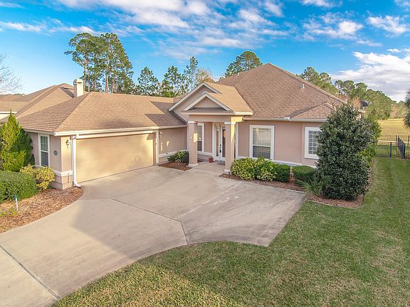 3rd image of 909 Oxford Dr