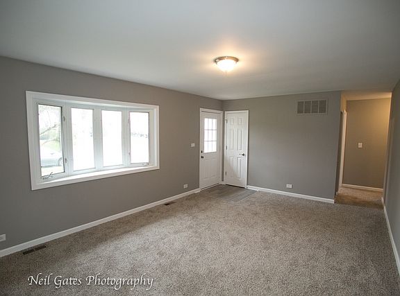 2nd image of 458 Norton Ave