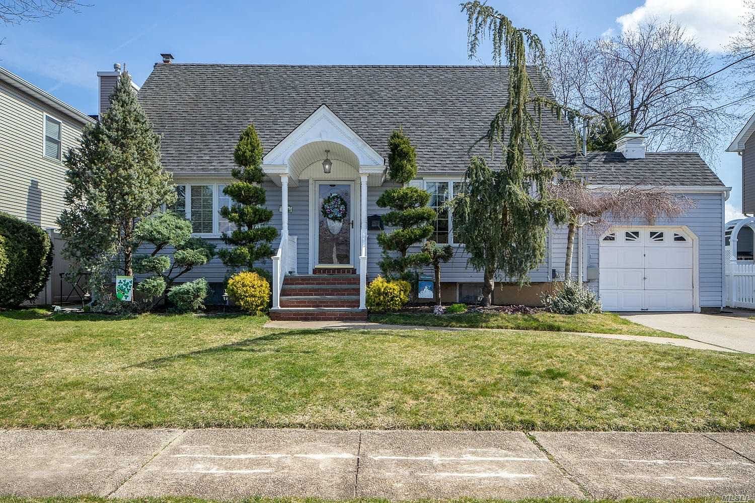 283 Atlantic Avenue, Massapequa Park, NY 11762 Zillow