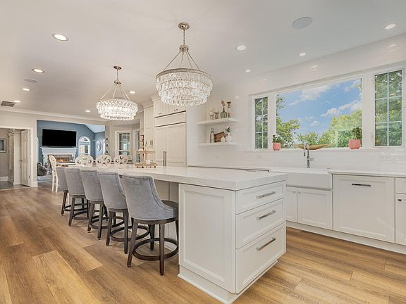 4th image of 3067 Waterbury Ct
