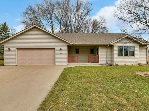 440 Cedar Cir, Annandale, MN 55302