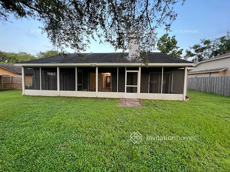 2148 Tioga Dr — Photo 12