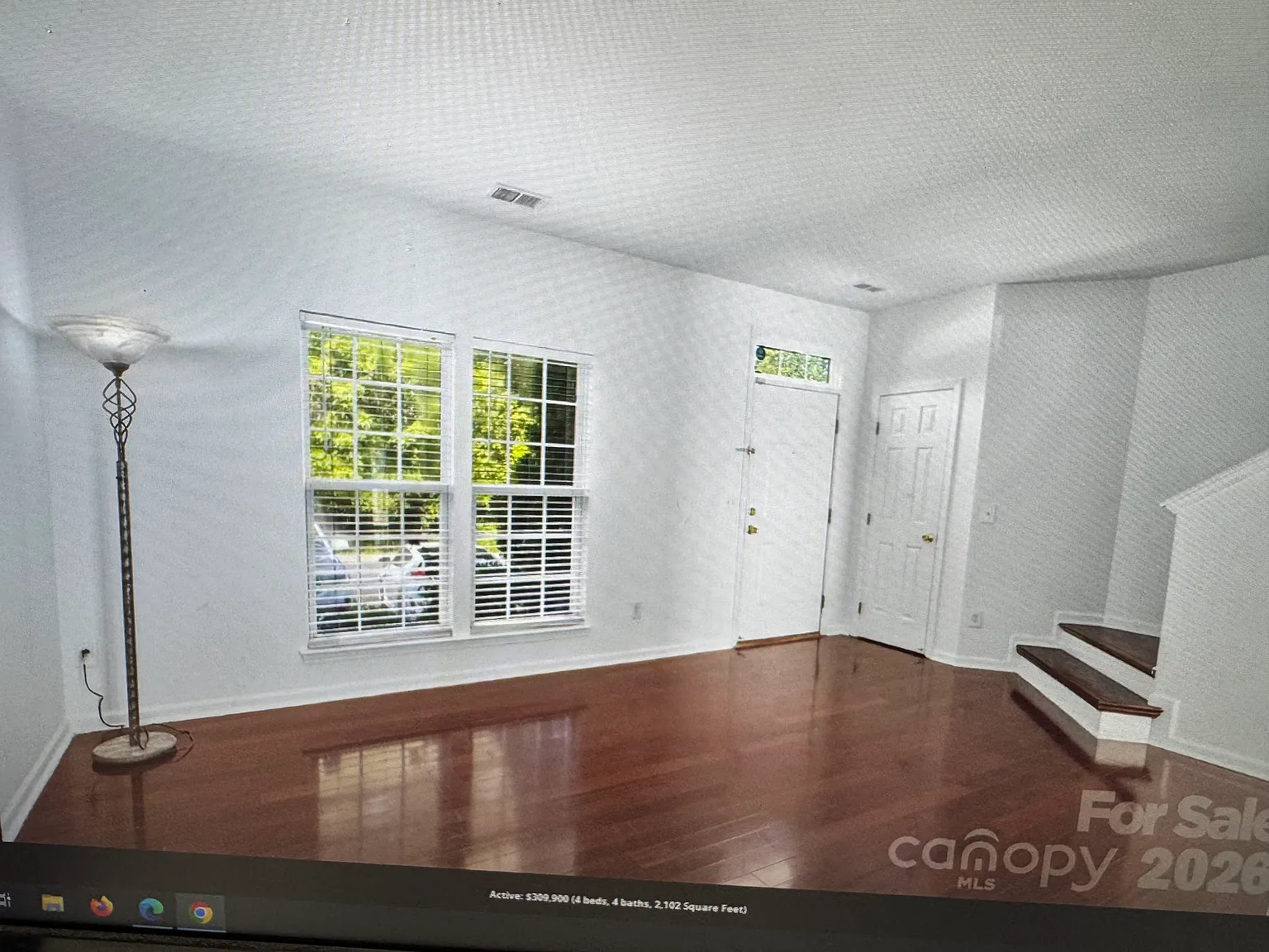 4 bed, 3.5 bath, 2160 sqft, $2,250 — Photo 1