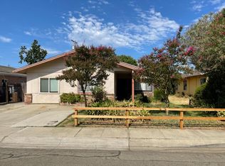 1420 Youngs Ln, Yuba City, CA
