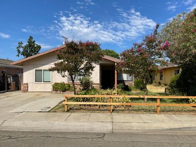 1420 Youngs Ln, Yuba City, CA, 95991