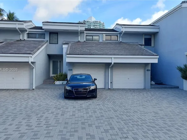 255 Poinciana Dr #605, North Miami Beach, FL 33160