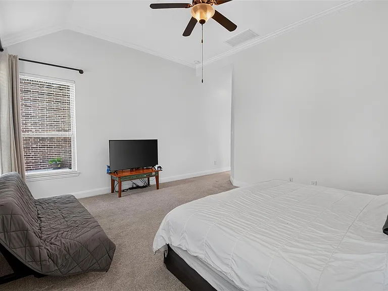 20214 Overland Hills Ln — Photo 23