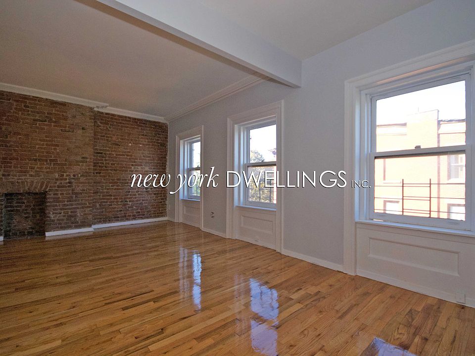 1st image of 113 Gates Ave APT 4A