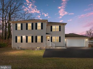 8134 Solley Rd, Pasadena, MD 21122