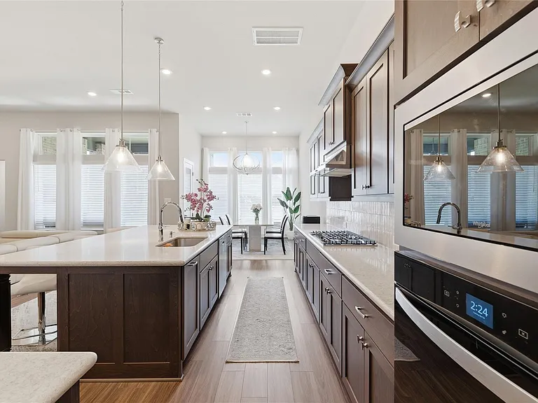 13715 Aventino Pointe Dr — Photo 11
