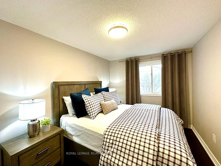 1542 Lancaster Dr #97 — Photo 13
