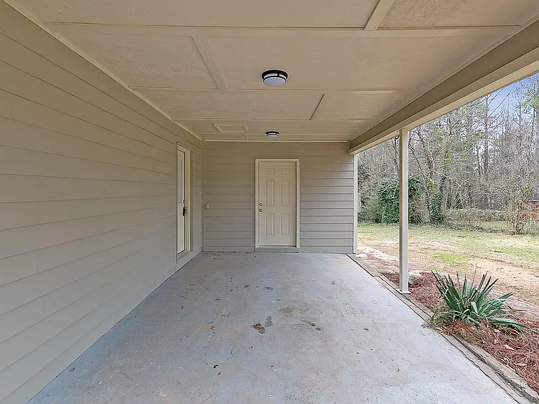 4970 Hiram Lithia Springs Rd — Photo 20