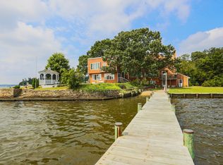 1199 Long Cove Rd, Pasadena, MD 21122