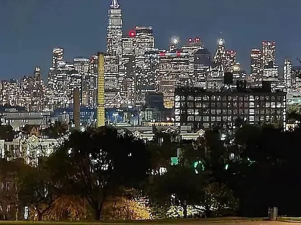 666 39th Street image 10 of 16