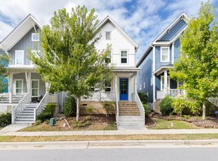 25 Hawk Point Rd, Chapel Hill, NC 27516