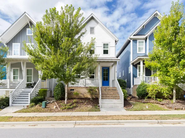 25 Hawk Point Rd, Chapel Hill, NC 27516