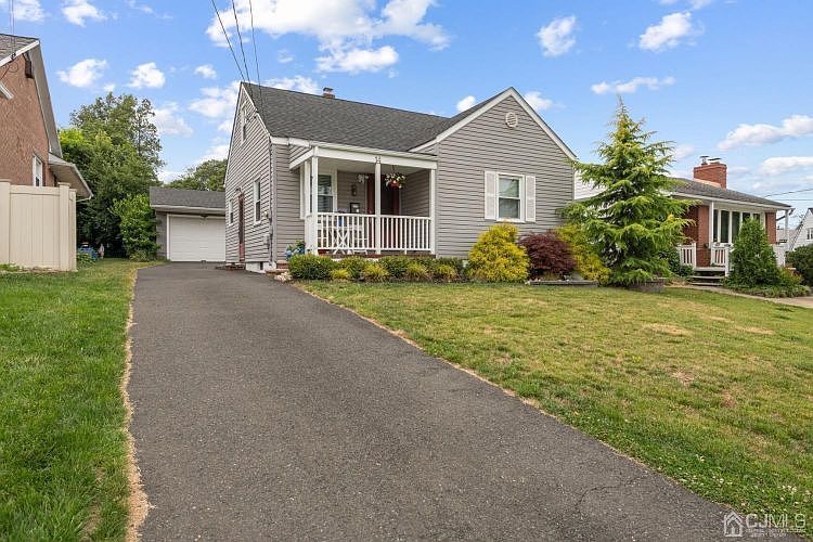 1st image of 14 Ferris St