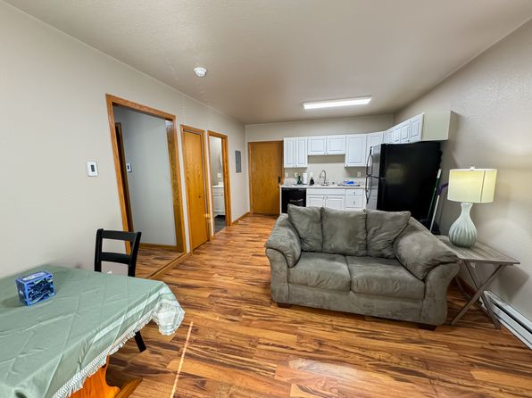 117 W Main St #4