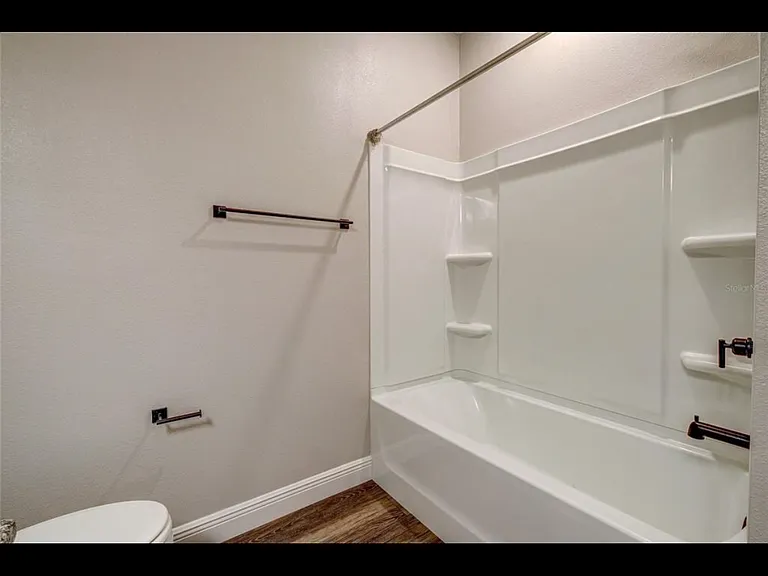5728 143rd Ct E — Photo 11