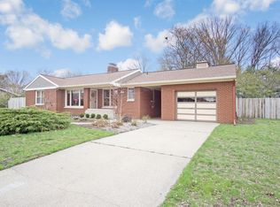 1306 Hillcrest St, Grand Haven, MI 49417