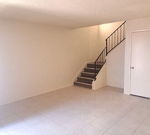 3rd image of 4004 S 44th St
