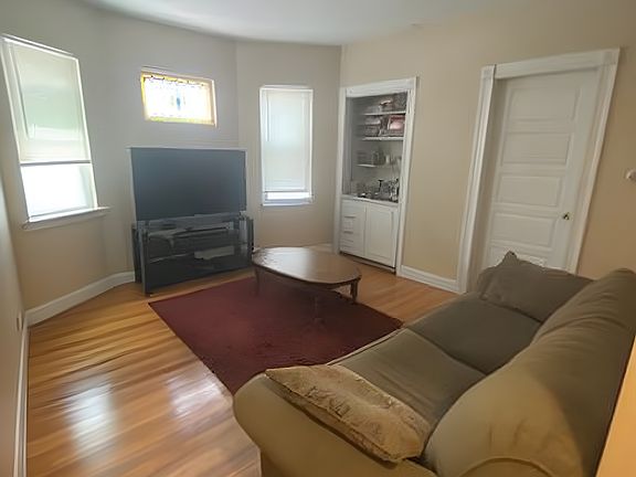 3rd image of 151 Boston St #2
