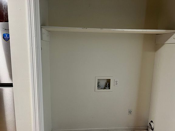 4th image of 118-132-133 Riverbirch Dr #1-D