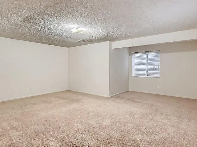 1637 Westbridge Dr #L4 — Photo 18