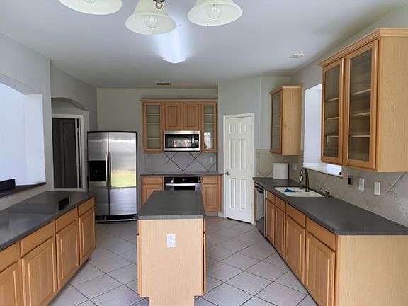 5th image of 2606 Ranch Rd