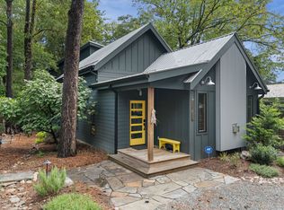 100A Pleasant Dr, Carrboro, NC 27510