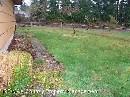 4th image of 14705 9th Avenue Ct E