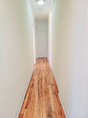 Rented by Metro Park Realty Inc | media 25