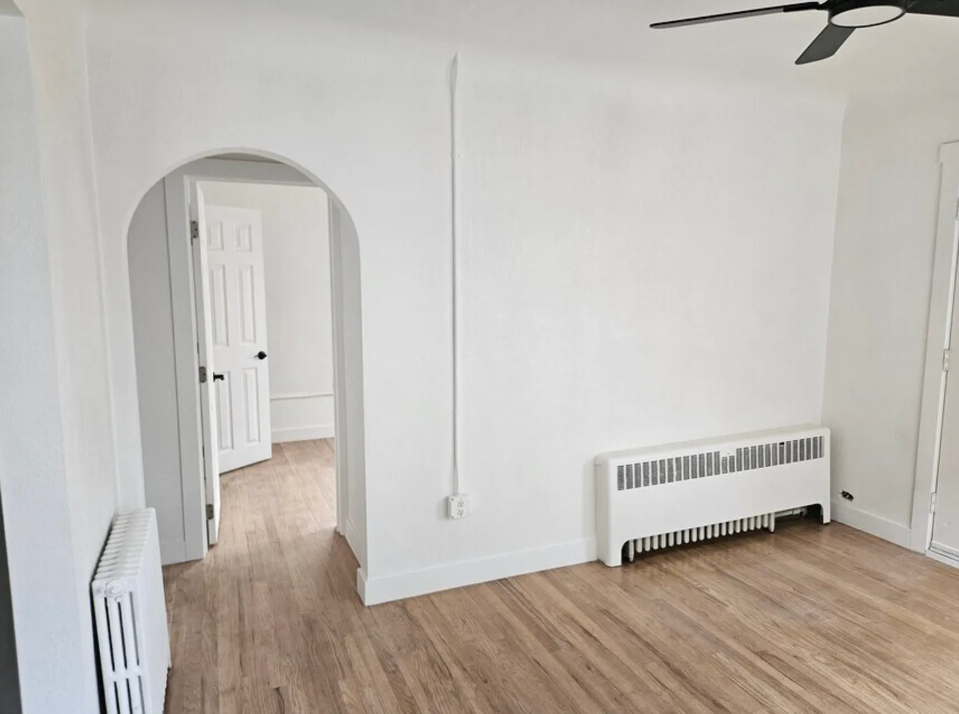 3403 S Lincoln St — Photo 3
