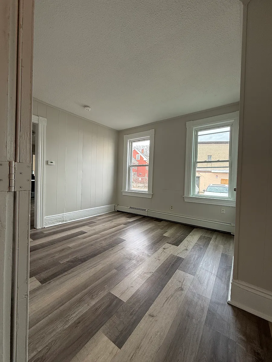 Building Photo - 9 Granville St #3