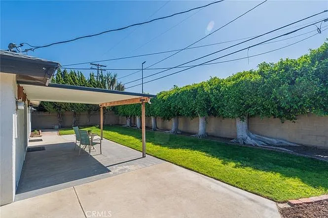 2436 E Tryon Ave — Photo 27