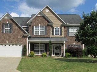 214 Brazos Ln, Simpsonville, SC 29680