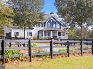 15 Foxboro Trl, Newnan, GA 30263