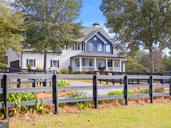 15 Foxboro Trl, Newnan, GA 30263