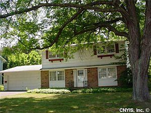 1st image of 214 Kimberly Dr E