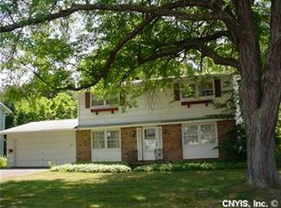 214 Kimberly Dr E, Syracuse, NY 13219